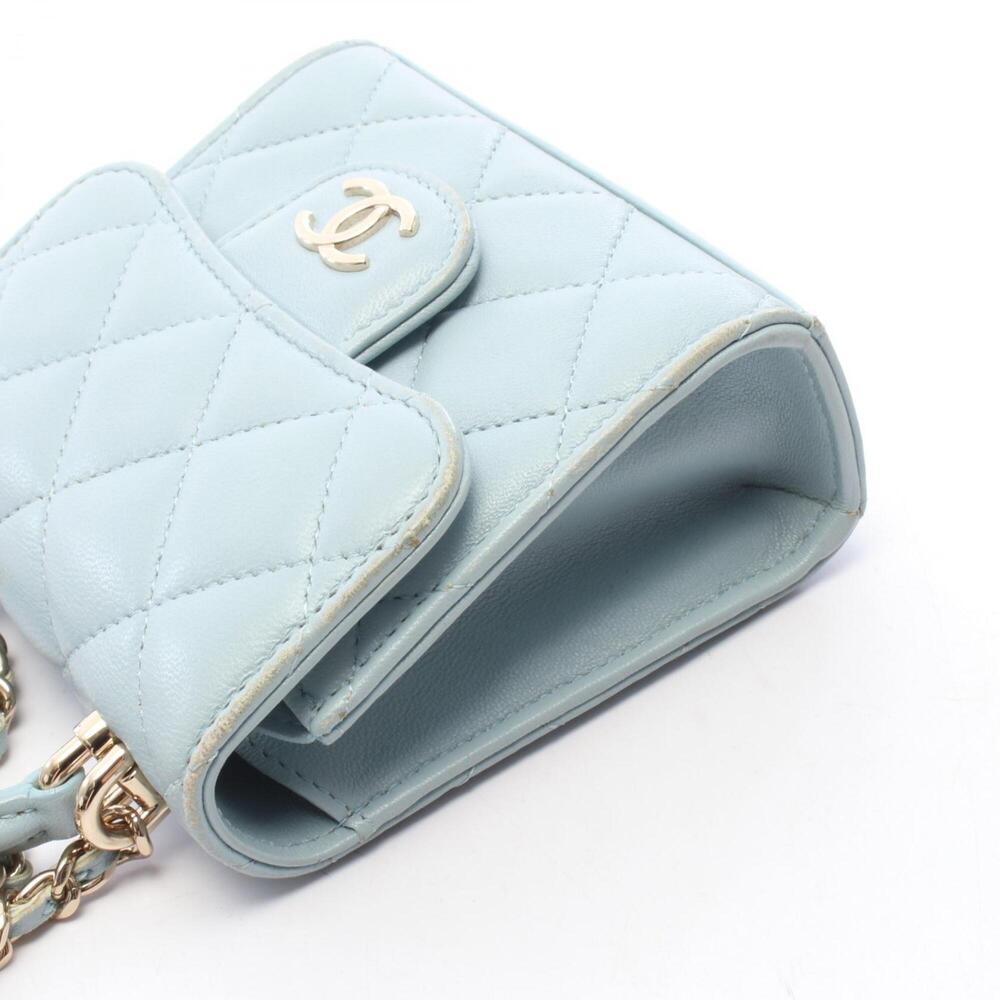 CHANEL Bag - Picture 7 of 10